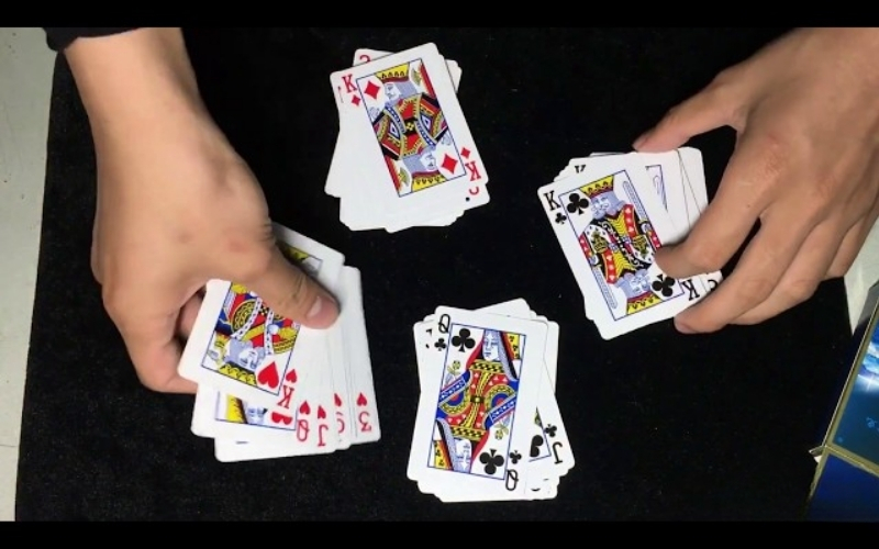 Hướng dẫn các biến thể bài 52 lá độc đáo: Bridge, Canasta và Cribbage