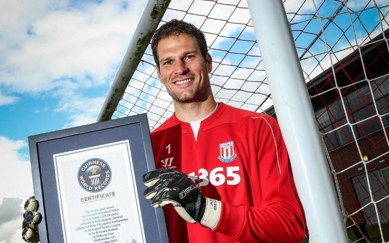 5 kỷ lục Guinness "vô tiền khoáng hậu" mà Lionel Messi đang nắm giữ