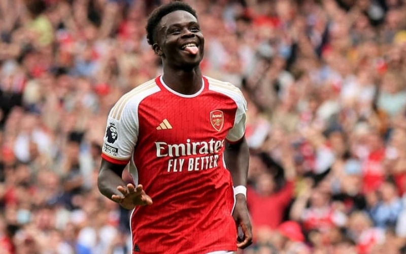 Lý do Saka trở thành linh hồn trong lối chơi của Arteta